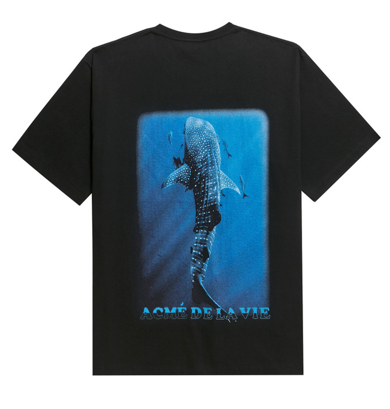 アクメドラビ(acme' de la vie) ADLV DIGITAL PRINTING SHORT SLEEVE T-SHIRT WHALE SHARK BLACK