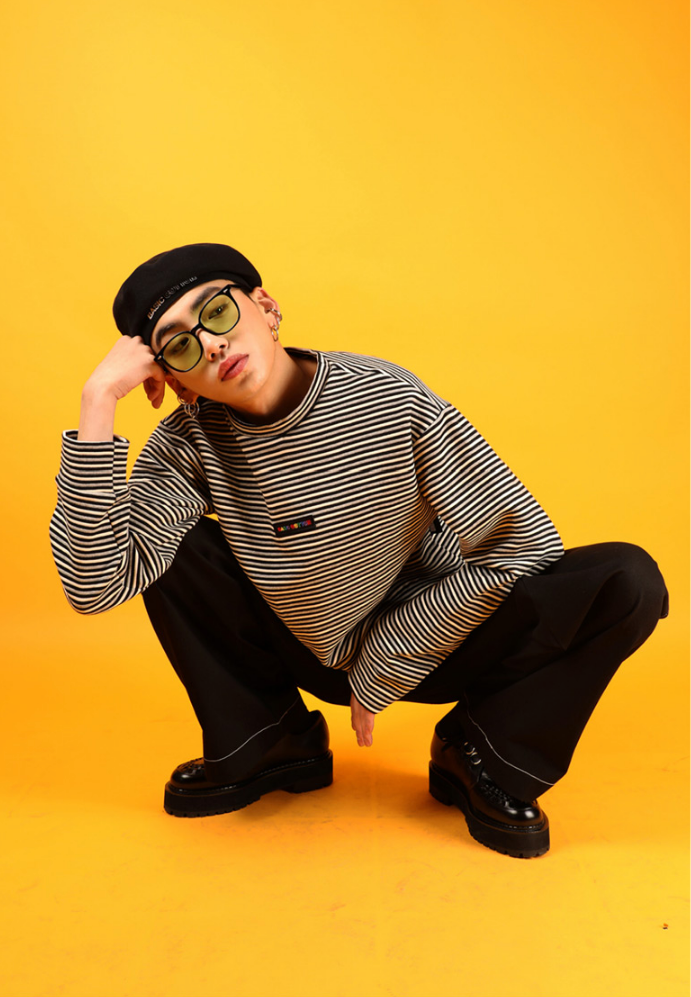 베이직코튼(BASIC COTTON) Basic Stripe Sweatshirt (화이트)