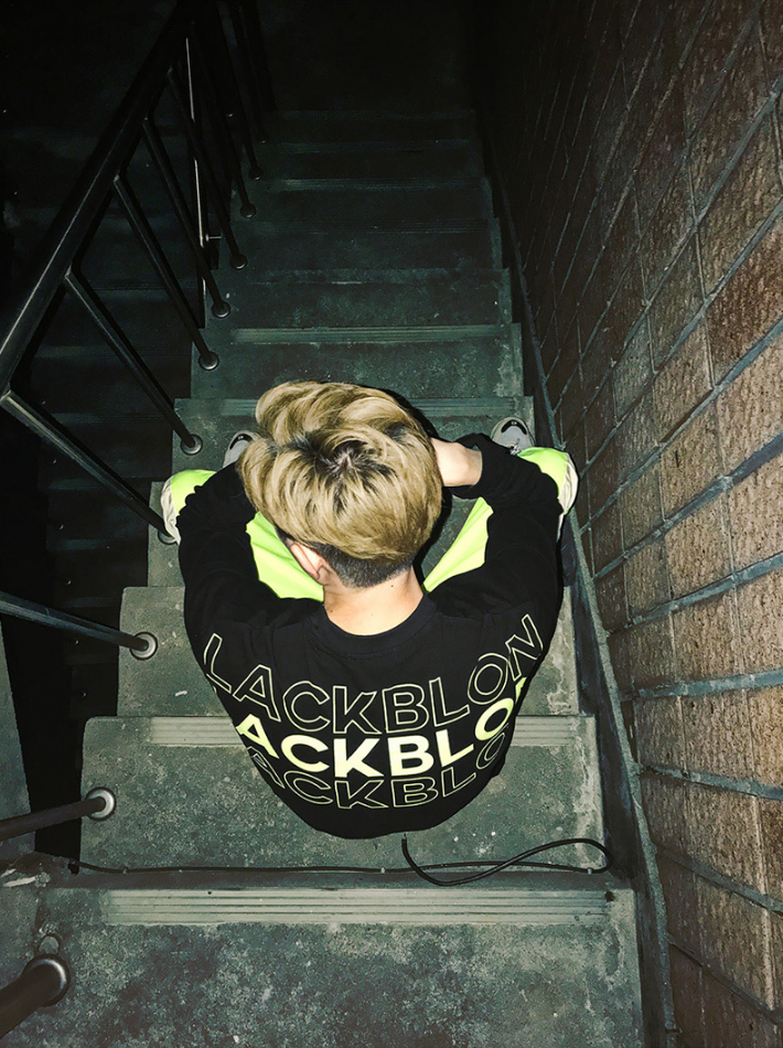 ブラックブロンド(BLACKBLOND) BBD Three Stars Logo Tee (Black)