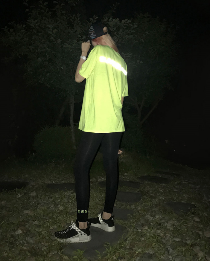 ブラックブロンド(BLACKBLOND) BBD Three Stars Neon Logo Leggings (Black)