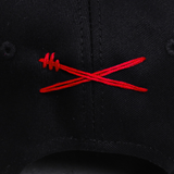 ドルム (DoLM) cross logo ball cap Black/Red