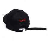 ドルム (DoLM) X logo ball cap Black/Red