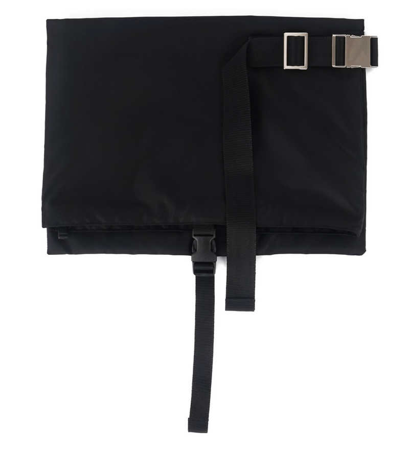 ドルム (Do'LM) Silver Buckle Messenger Bag