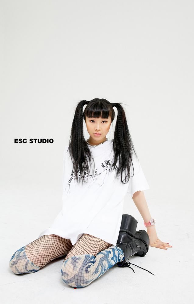 イーエスシースタジオ(ESC STUDIO) Flame oversize T-shirt (white)