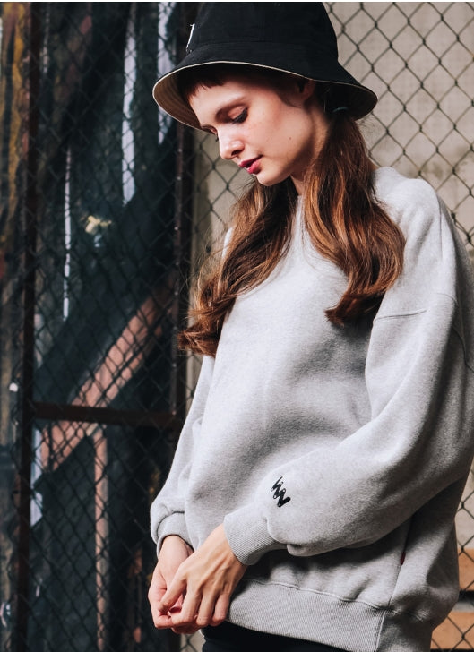 ダブルユーブイプロジェクト(WV PROJECT) BLOOMING SWEATSHIRT GRAY JJMT7204