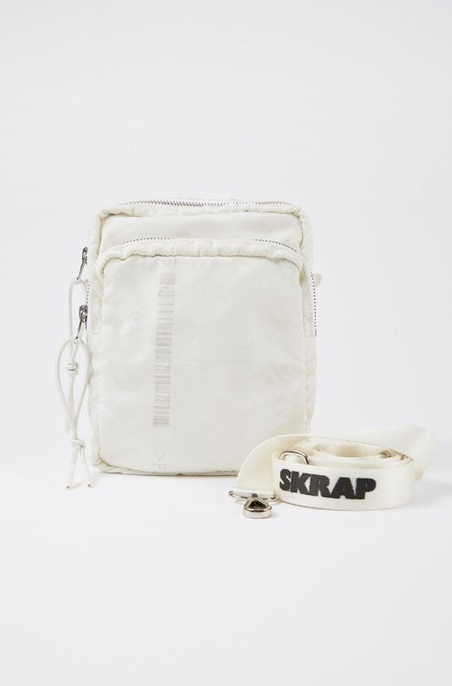 スクラップ(SKRAP) AIR small bag Off white