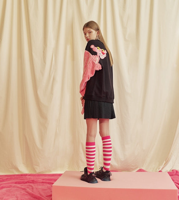 ステレオバイナルズ(Stereo Vinyls) [FW18 Pink Panther] Fur Sleeve Sweatshirts(Black)