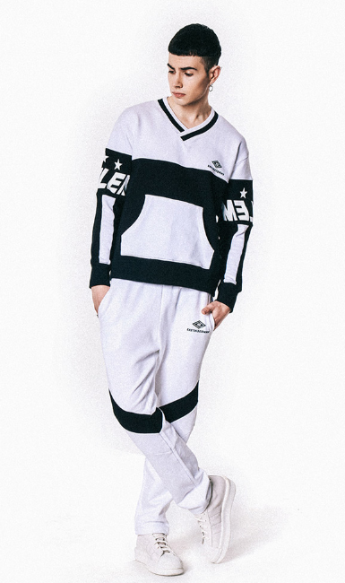 シディスコンマ(SHETHISCOMMA) ALWAYS STRIVE PANTS　