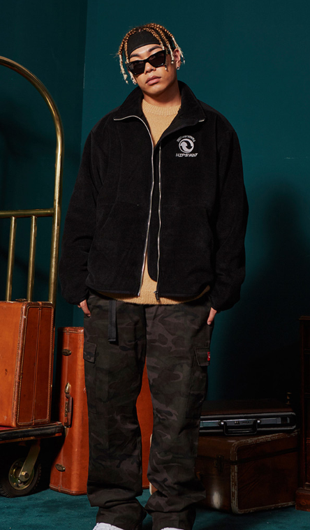 シディスコンマ(SHETHISCOMMA) CAMO LOOSE PANTS