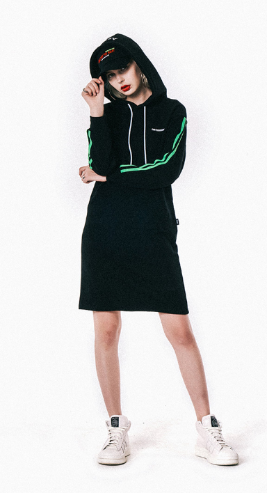 シディスコンマ(SHETHISCOMMA) WILD FOR THE NIGHT BALL CAP