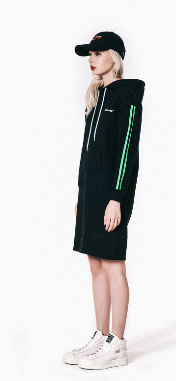 シディスコンマ(SHETHISCOMMA) WILD FOR THE NIGHT BALL CAP