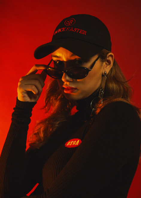 シディスコンマ(SHETHISCOMMA) QUICK FASTER CAP