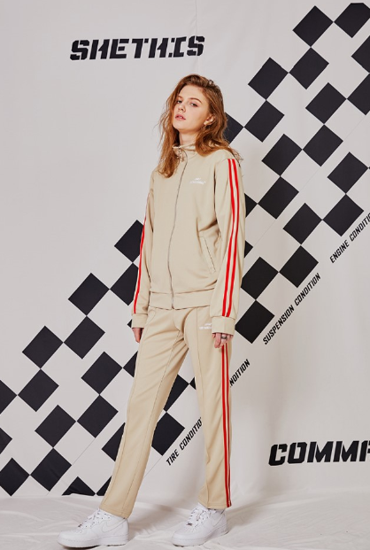 シディスコンマ(SHETHISCOMMA) FIA JERSEY (BEIGE)