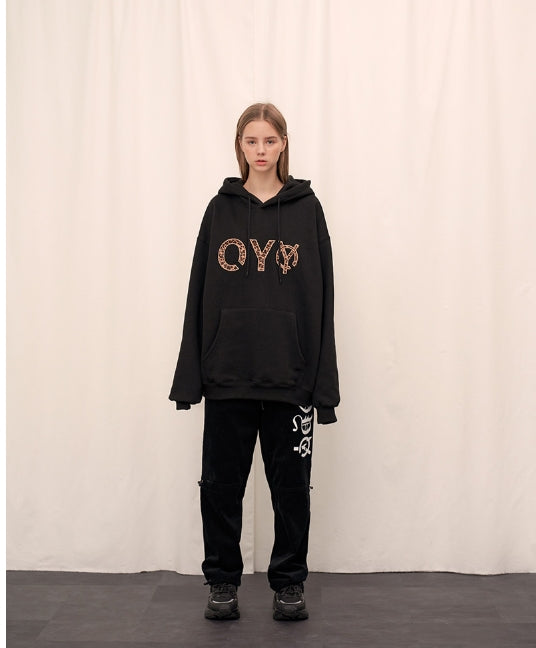 オーワイ(OY) LEOPARD LOGO HOODIE (Black)