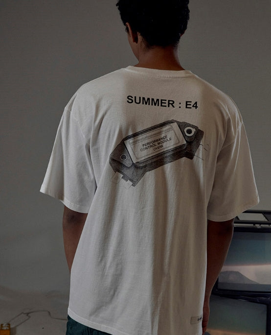 オベルー(OVERR) ESSAY.4 MODULE WHITE TEE
