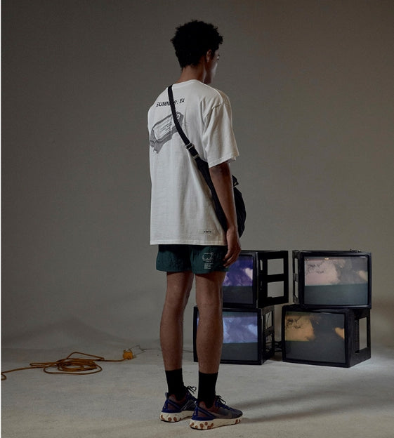 オベルー(OVERR) ESSAY.4 LOGO CROSS BAG BLACK