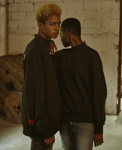 オベルー(OVERR) 18FW WATERSHED HALF BLACK SWEATSHIRTS