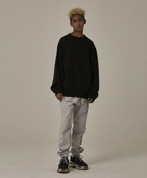 オベルー(OVERR) TRAILBLAZER DAMAGE BLACK SWEATSHIRTS