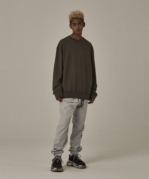 オベルー(OVERR) TRAILBLAZER DAMAGE KHAKI SWEATSHIRTS