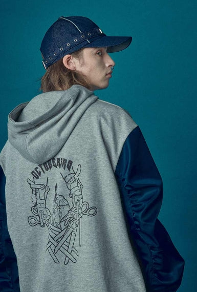 オクトーバーサード(Oct.3) MA-1 Scissorhands Hoodie [Navy]