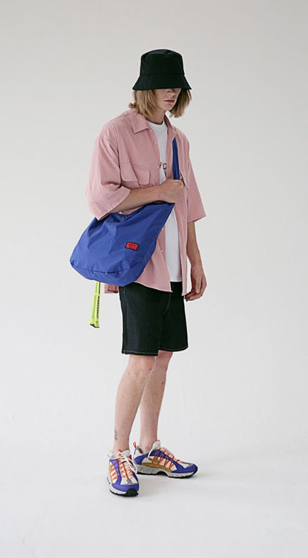 メスノウン(MASSNOUN) REVERSIBLE MULTI SHOULDER BAG MSEAB002-BL