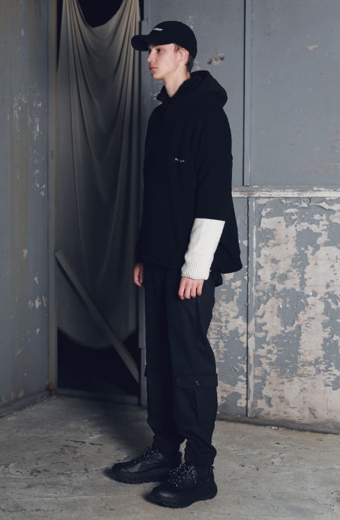 メスノウン(MASSNOUN) LAMBSWOOL INCISION SB OVERSIZED KNIT MFENT001-BK