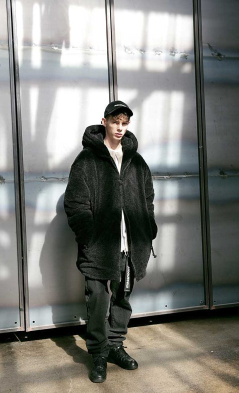 メスノウン(MASSNOUN) DOUBLE SOFT WOOL GASMASK JUMPER MFVPD001-BK