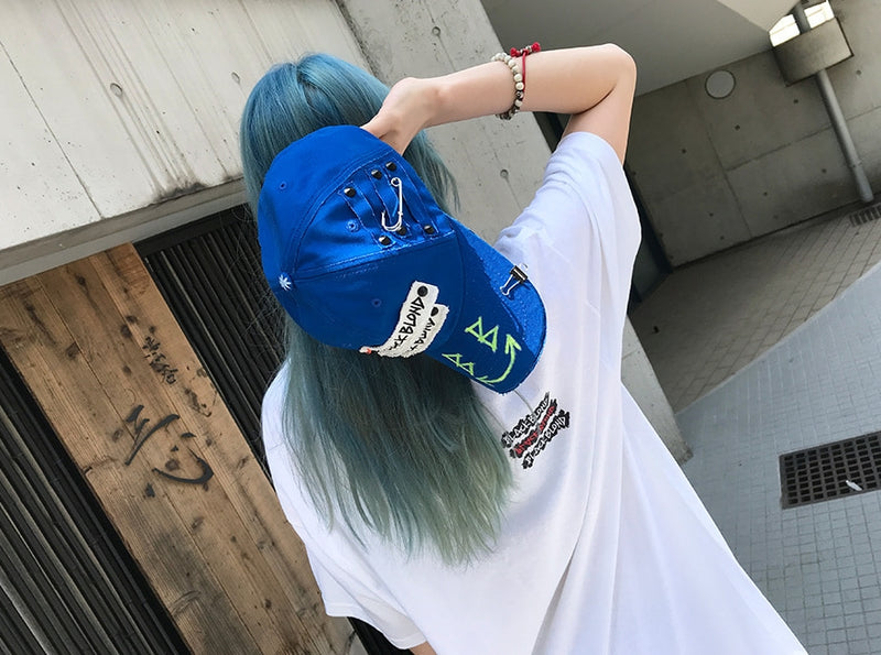 ブラックブロンド(BLACKBLOND) BBD Graffiti Logo Short Sleeve Tee (White)