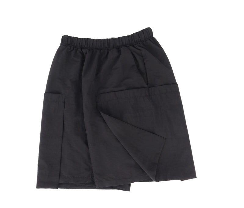 ドルム (DoLM) Nylon Big Pocket Shorts