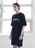 マスノウン(MASSNOUN) ADAPT LOGO OVERSIZED T-SHIRTS MSNTS007-BK