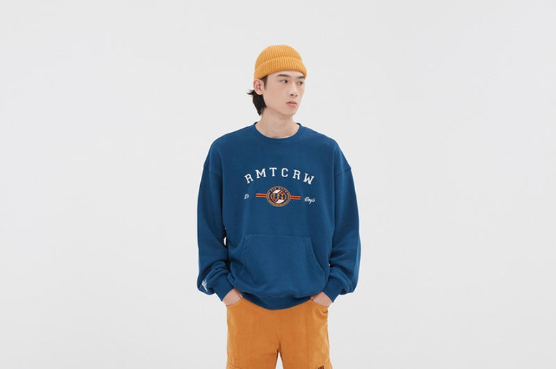 ロマンティッククラウン(ROMANTIC CROWN) RMTCRW LOGO POCKET SWEATSHIRT_BLUE