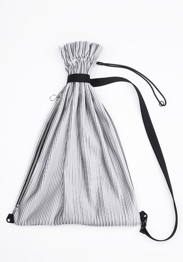 スクラップ(SKRAP)PLEATS 2-way sling bag White