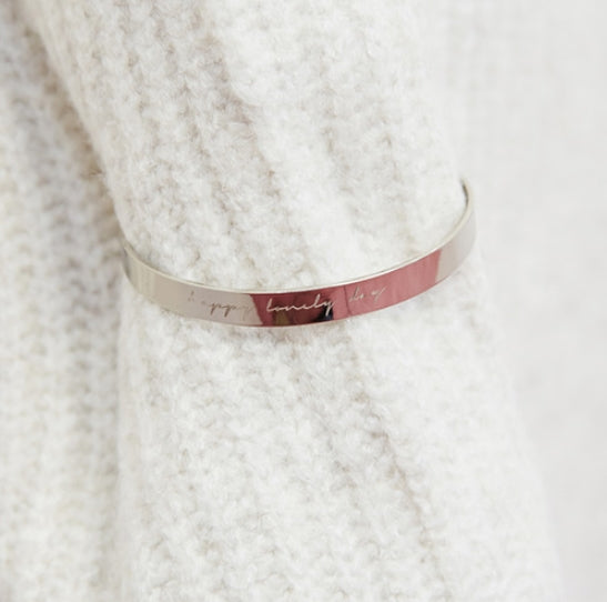 オルモストブルー(Almost Blue) happy lonely day bangle