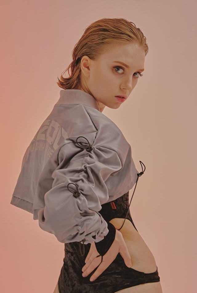 オージーオーディー(OZOD) CROP BLOUSON