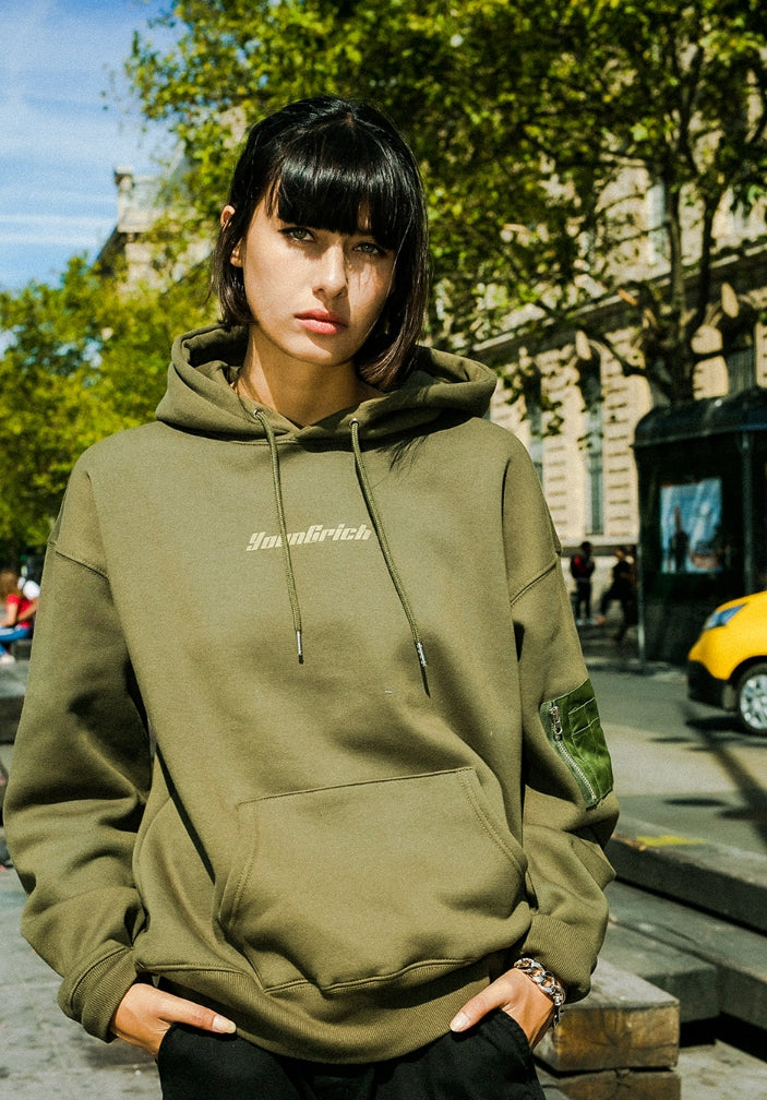 シディスコンマ(SHETHISCOMMA) Y-R HOOD T