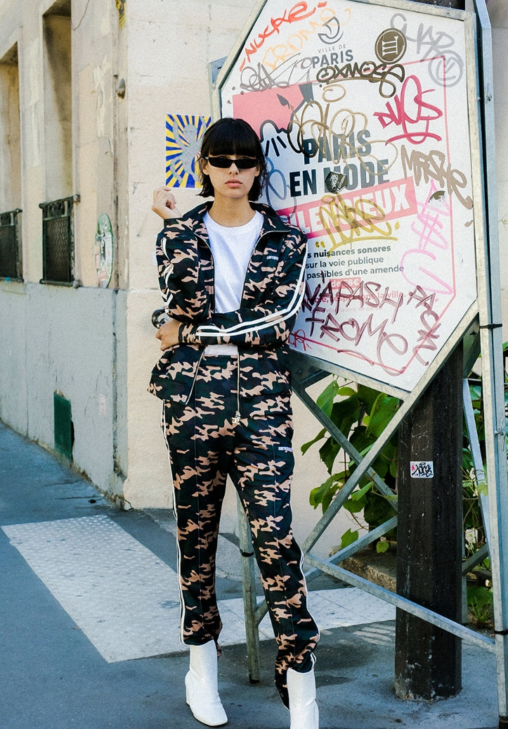 シディスコンマ(SHETHISCOMMA) RETRO CAMO JERSEY