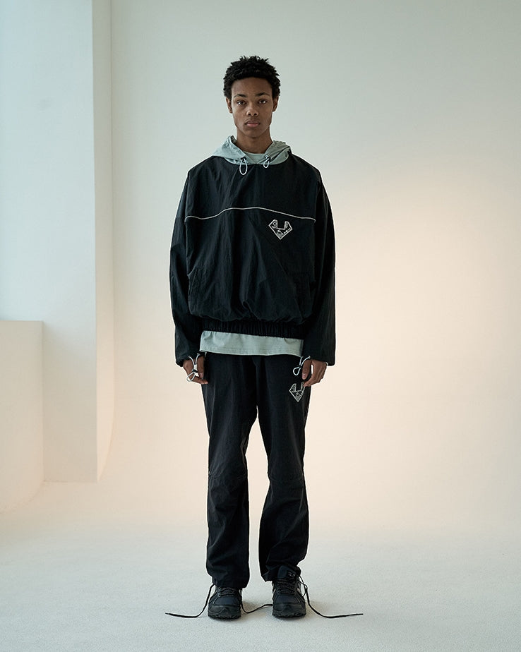 オベルー(OVERR) 19FW BLACK NYLON HOODIE