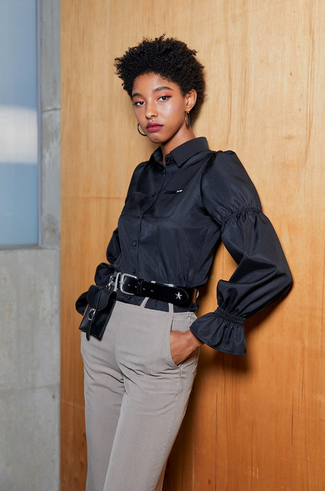 オクトーバーサード(Oct.3)  Shirring Puff Sleeves Shirt [Black]