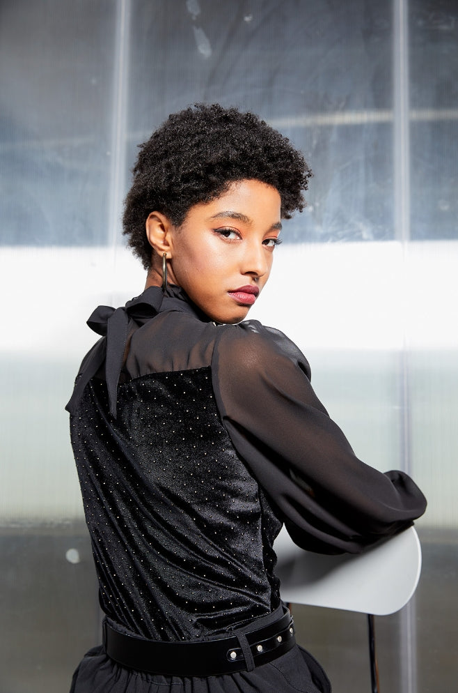 オクトーバーサード(Oct.3) Velvet & Chiffon Ribbon Blouse [Black]