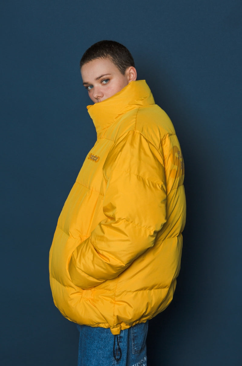 スローアシッド(SLOW ACID)   Scotch Line Logo Down Jumper (YELLOW)