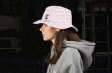 ベドインベド(BADINBAD) Tabs Logo bucket hat_White