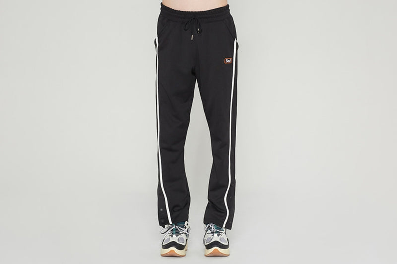 ベドインベド(BADINBAD)SIDE BUTTON PANTS_BLACK