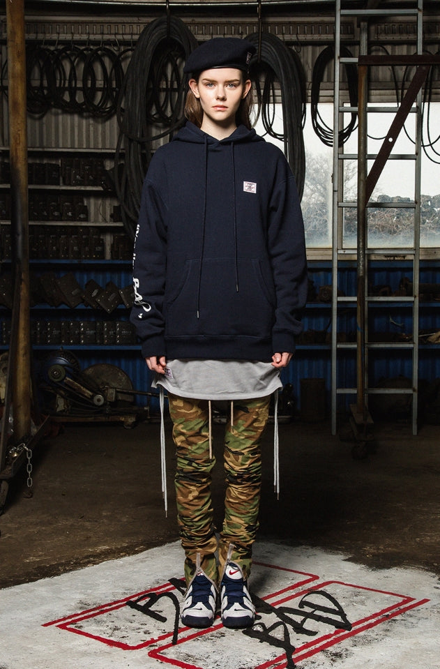 ベドインベド(BADINBAD) I AM BAD hoodie_Navy