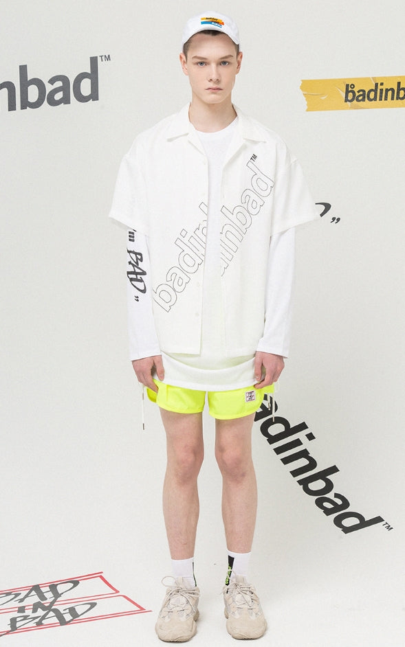 ベドインベド(BADINBAD)Outline Font Shirt_White