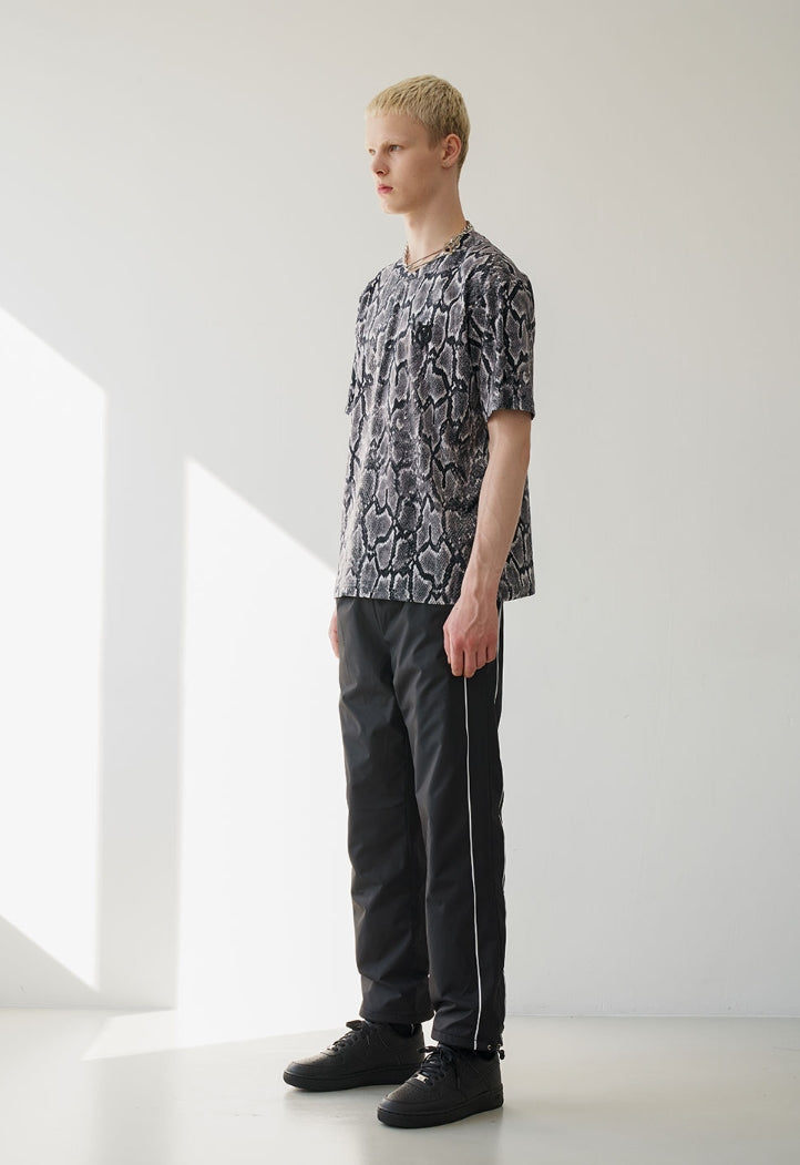 オーワイ(OY) VELOUR SNAKE LOGO T-SHIRTS -BLACK