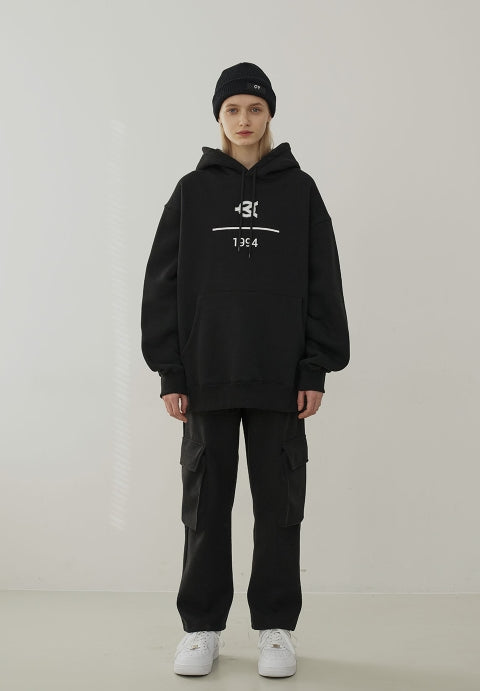 オーワイ(OY)  LOGO NUMBER HOODIE-BLACK