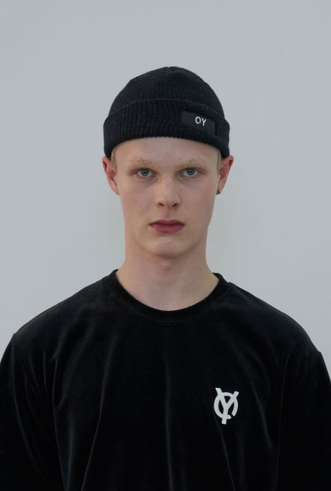 オーワイ(OY)  LOGO SHORT BEANIE-BLACK