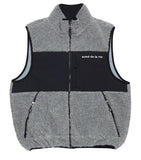 アクメドラビ(acme' de la vie) ADLV SHERPA ZIP-UP VEST GREY