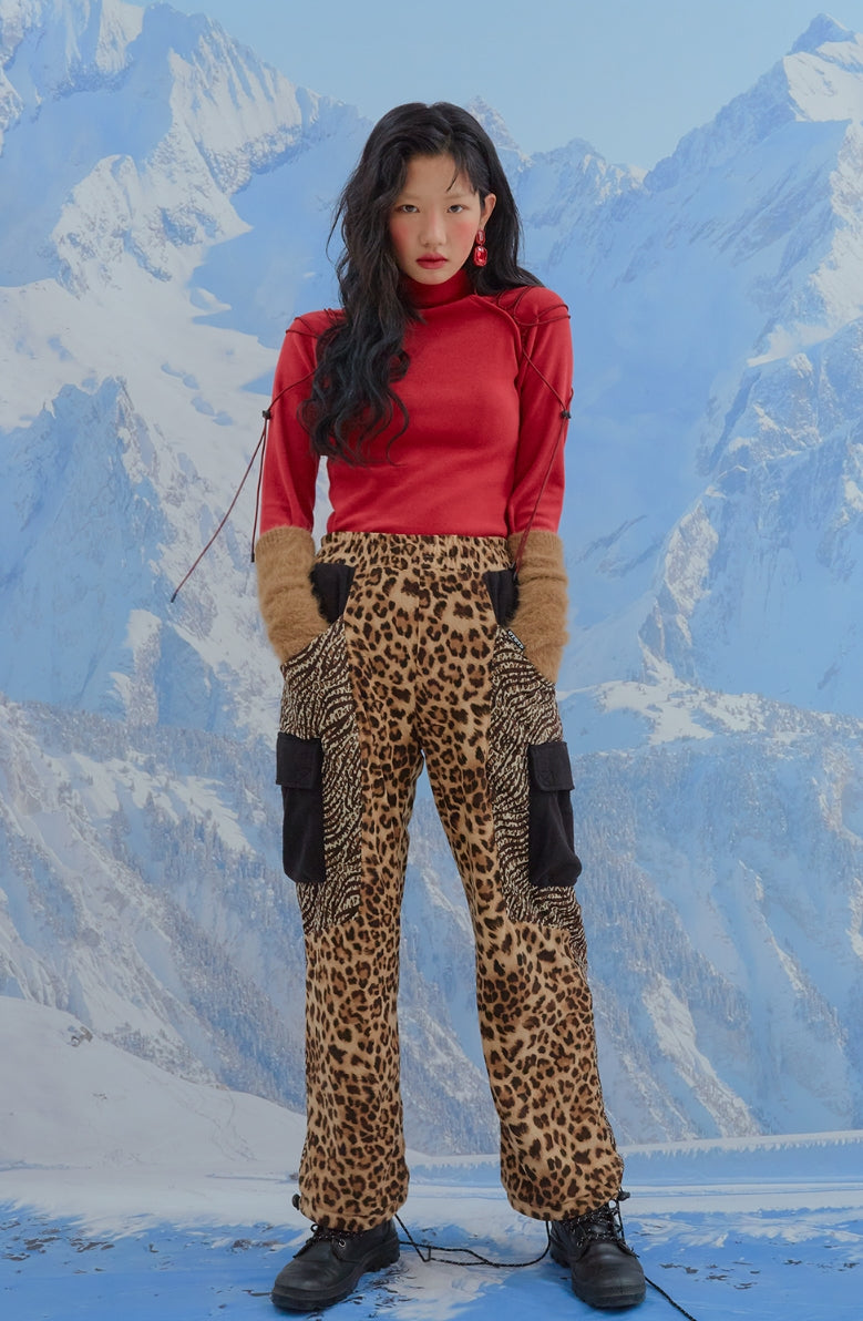 オクトーバーサード(Oct.3) Raglan String Turtle Neck T [Red]