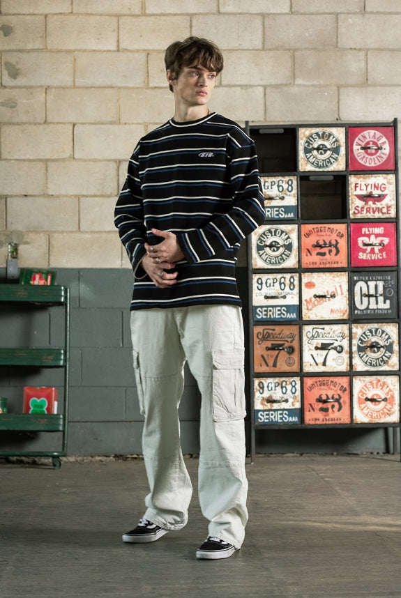 シディスコンマ(SHETHISCOMMA) WIDE CARGO PANTS